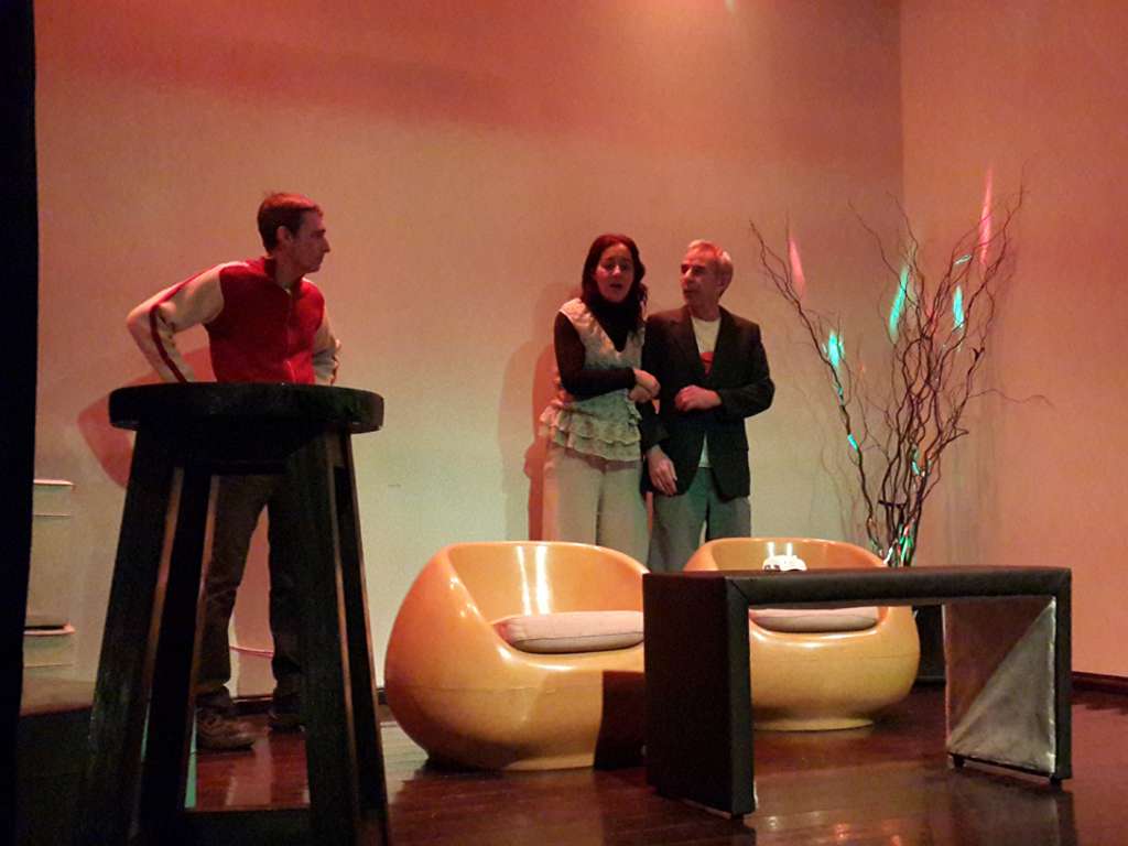 Esposos_Esposas@saint_elmo