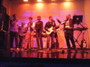 pop_music@saint_elmo