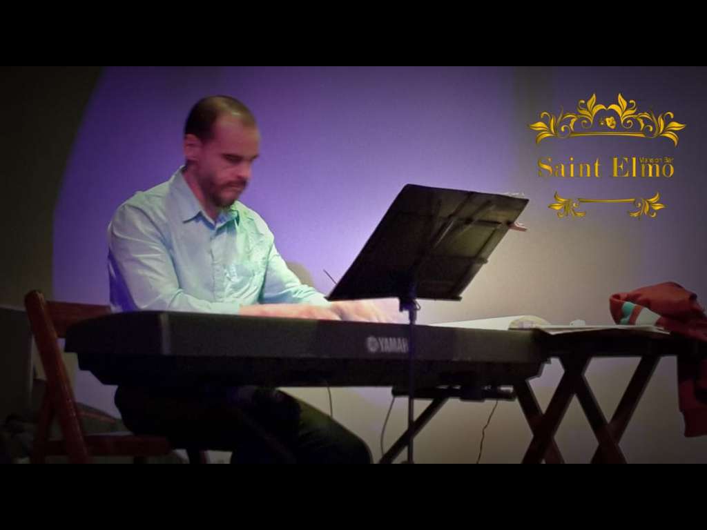 solodepiano@saint_elmo